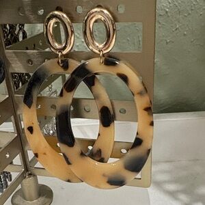 Tortoise Shell Hoop Earrings